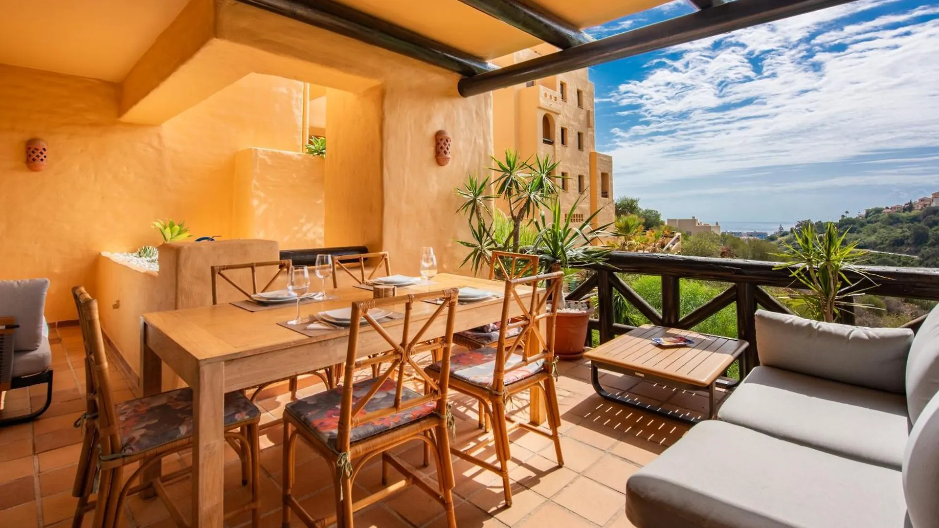 Ferienwohnung Coto Real San Luis de Sabinillas Privatunterkunft