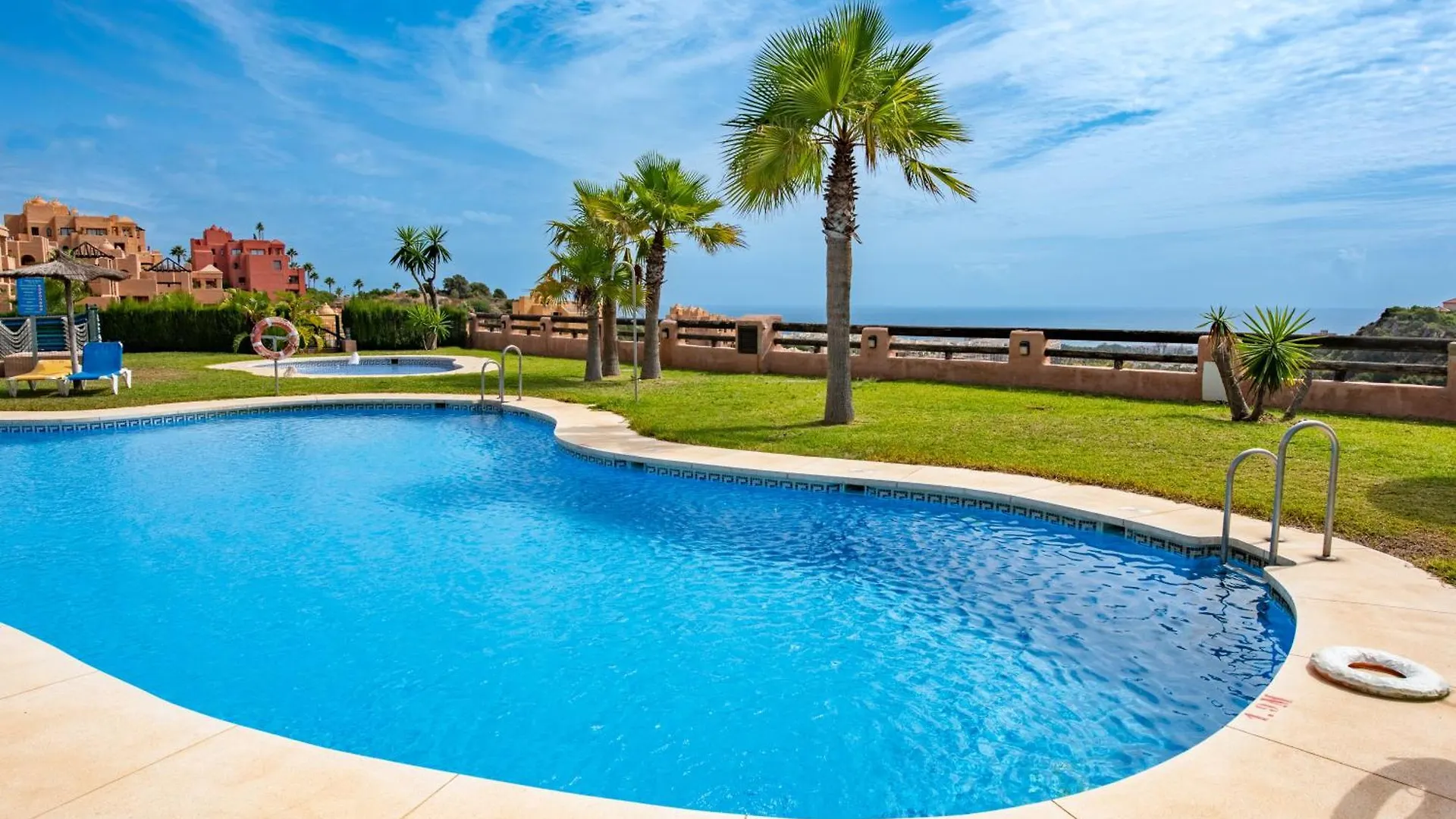 Ferienwohnung Coto Real San Luis de Sabinillas Privatunterkunft